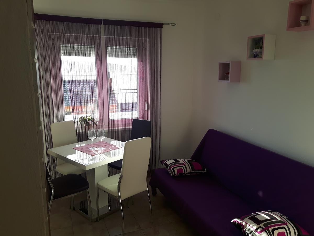 Apartment Little Princess Dora Senj  Eksteriør billede
