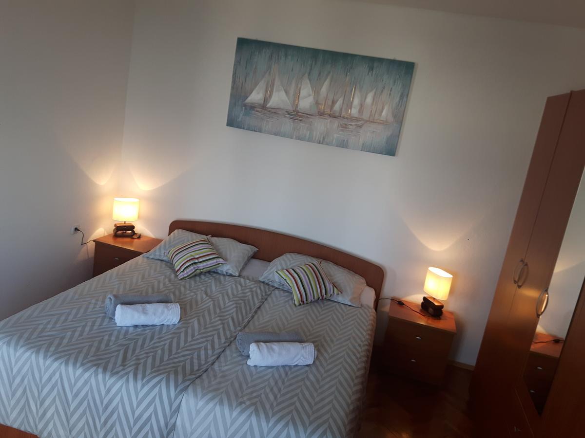Apartment Little Princess Dora Senj  Eksteriør billede