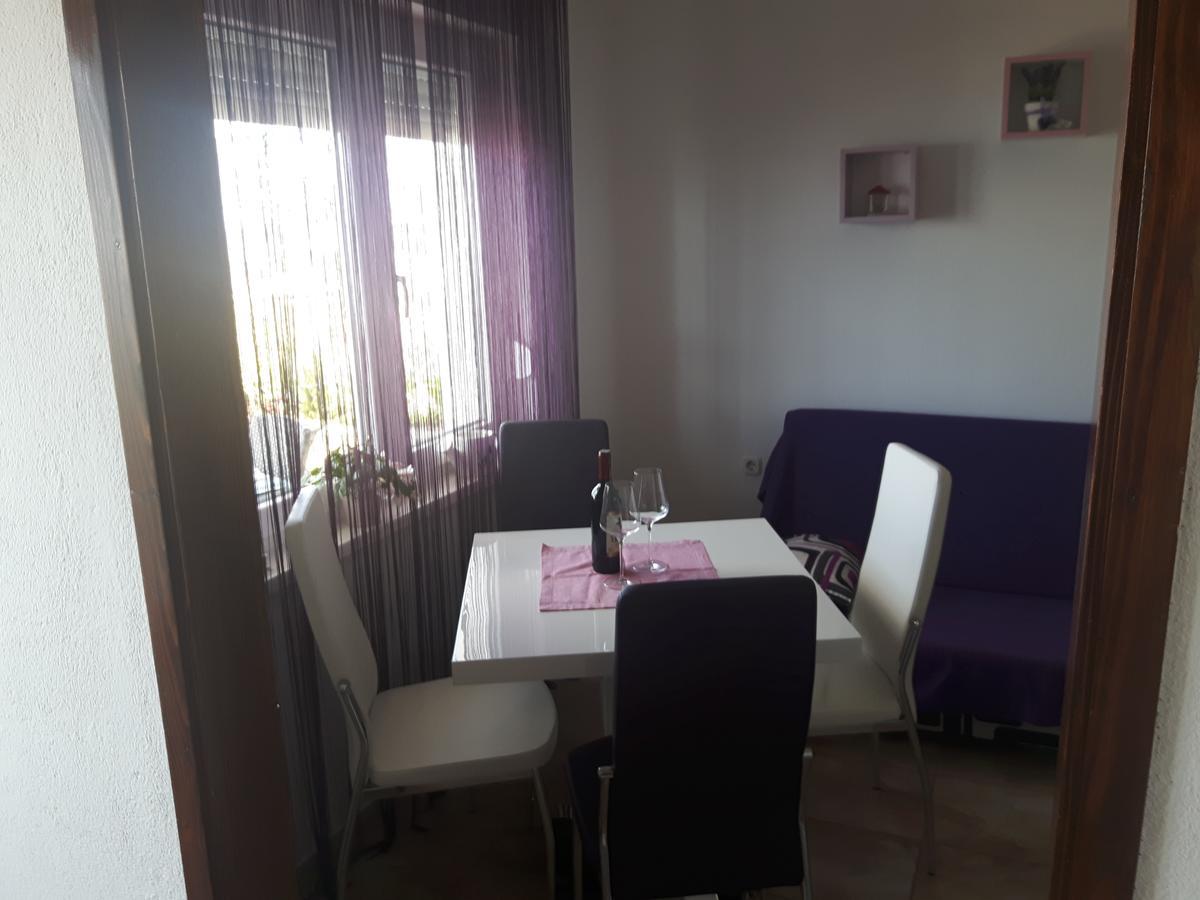 Apartment Little Princess Dora Senj  Eksteriør billede