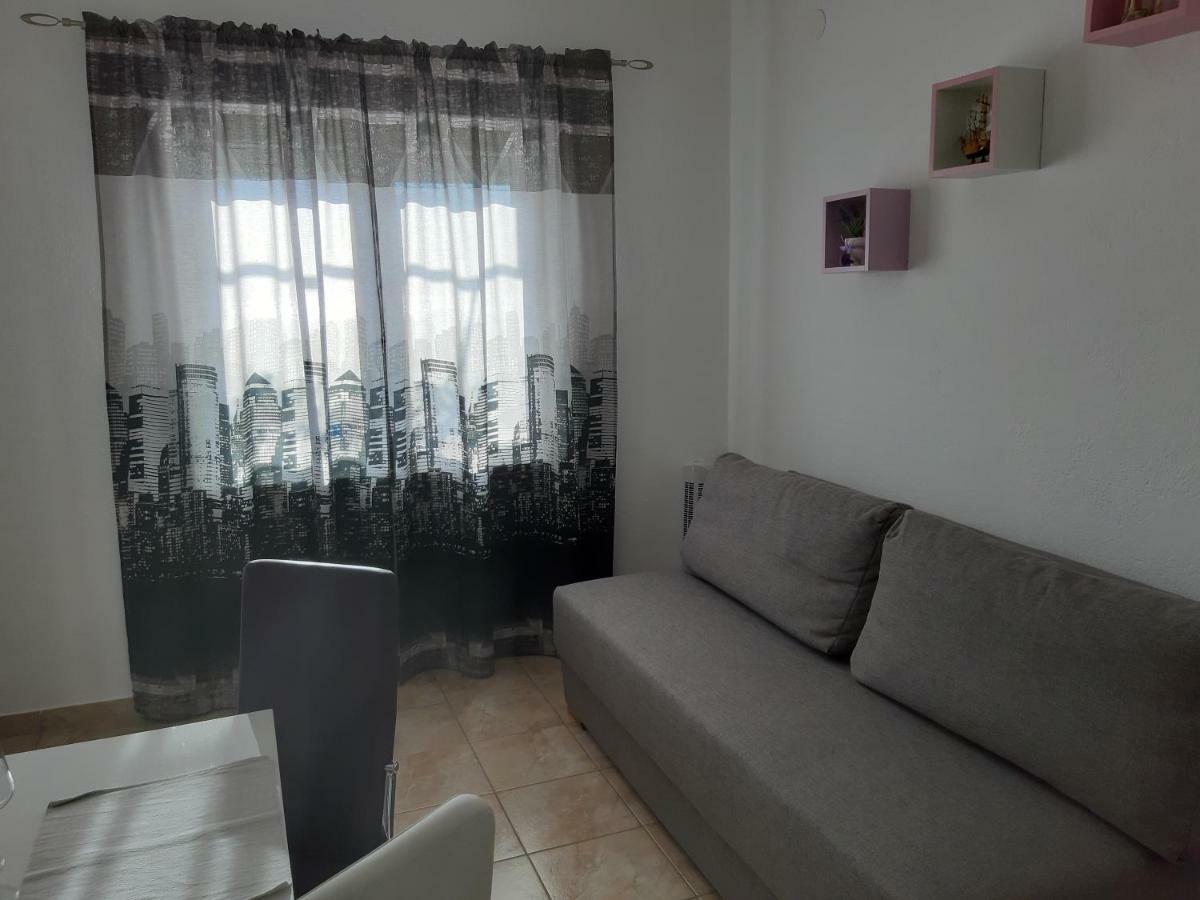 Apartment Little Princess Dora Senj  Eksteriør billede